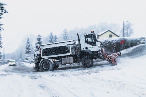 Winterdienst in Kassel: Warum die Räum- und Streupflicht für Immobilienverwalter zur Haftungsfrage wird
