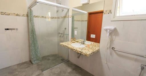 Badmodernisierung im bewohnten Bestand: Was vor dem Baustart geklärt werden sollte